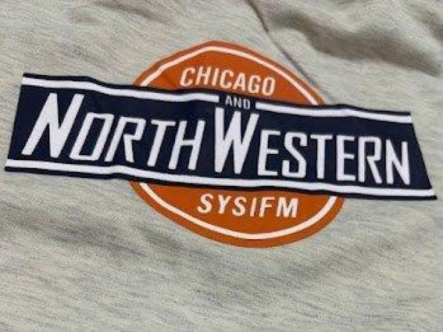 ロゴプリント トレーナー グレー < 女性ファッション ロゴプリント トレーナー グレー < 女性ファッションの