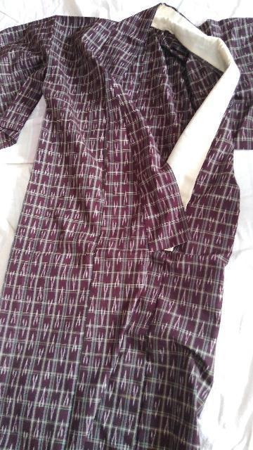 ハギレにやリメイクにも面白柄着物小さい穴あり < 女性ファッション  ハギレにやリメイクにも面白柄着物小さい穴あり  < 女性ファッションの