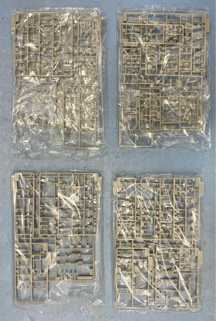 1/35 ドイツ軍 ドイツ兵 兵士 兵隊 ミリタリー フィギュア プラモデル 4箱 4個 セット 合計16体 < ホビー  1/35 ドイツ軍 ドイツ兵 兵士 兵隊 ミリタリー フィギュア プラモデル 4箱 4個 セット 合計16体 < ホビーの