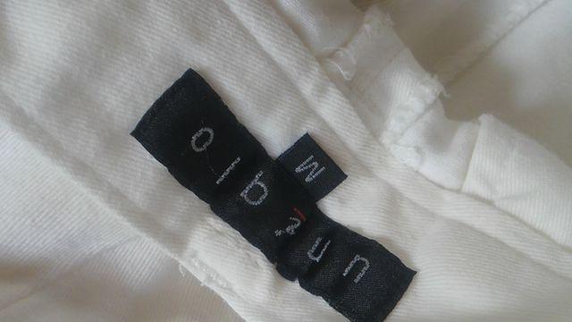 yizUNIQLOjN\tgtăzCgpcW64  t@bV 