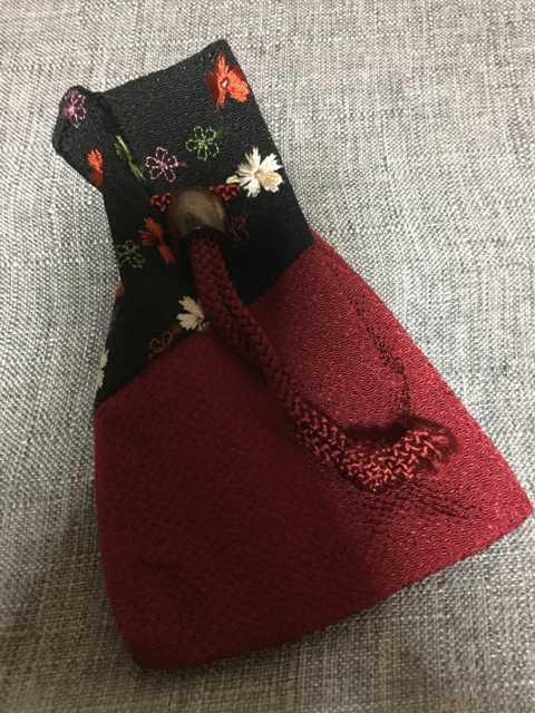 和小物 着物地 ミニ巾着 小物入れ < 女性ファッション  和小物 着物地 ミニ巾着 小物入れ < 女性ファッションの