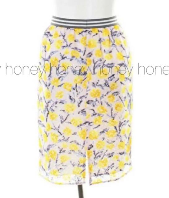 ローラ着用●定価7,452円●レースフラワープリントタイトスカート●黄色イエロー < ブランド ローラ着用●定価7,452円●レースフラワープリントタイトスカート●黄色イエロー < ブランドの