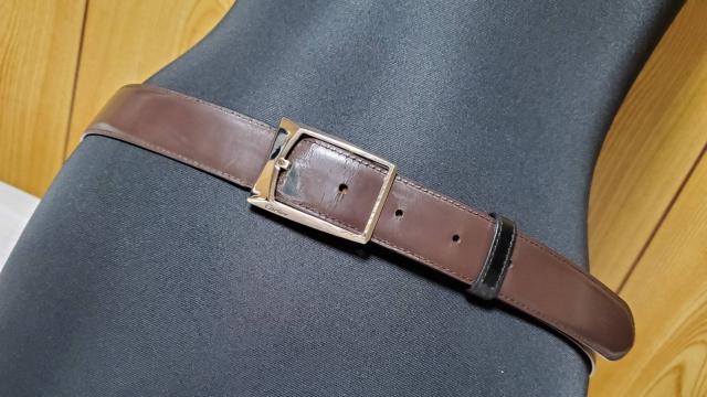 正規 カルティエ タンク アシンメトリースクエアDバックル リバーシブルベルト 黒×茶 調節可 < ブランド 正規 カルティエ タンク アシンメトリースクエアDバックル リバーシブルベルト 黒×茶 調節可 < ブランドの