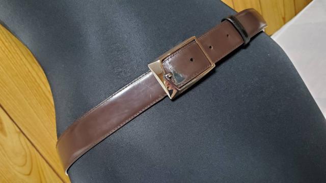 正規 カルティエ タンク アシンメトリースクエアDバックル リバーシブルベルト 黒×茶 調節可 < ブランド 正規 カルティエ タンク アシンメトリースクエアDバックル リバーシブルベルト 黒×茶 調節可 < ブランドの