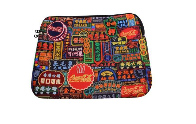 香港セブンイレブン可口可樂×G.O.D. コカ・コーラCoca-Cola13インチHandy Laptop HolderPCバッグ < ホビー  香港セブンイレブン可口可樂×G.O.D. コカ・コーラCoca-Cola13インチHandy Laptop HolderPCバッグ  < ホビーの