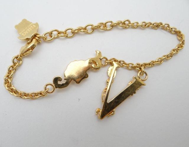 VERSACE ヴェルサーチ Vロゴ メデューサ ラインストーン チェーンブレスレット ゴールド<USED>【送料無料】 < ブランド VERSACE ヴェルサーチ Vロゴ メデューサ ラインストーン チェーンブレスレット ゴールド<USED>【送料無料】 < ブランドの