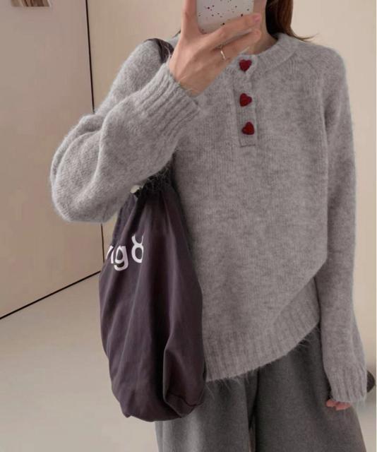 送料無料 新品 ハートボタンニットトップス ハーフボタン < 女性ファッション 送料無料 新品 ハートボタンニットトップス ハーフボタン < 女性ファッションの