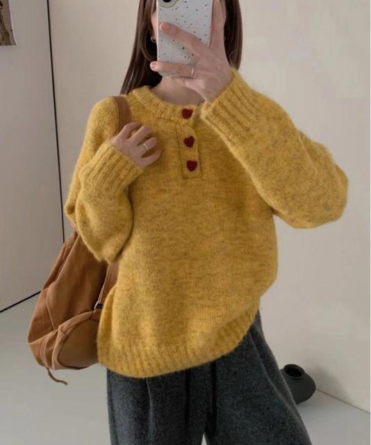 送料無料 新品 ハートボタンニットトップス ハーフボタン < 女性ファッション 送料無料 新品 ハートボタンニットトップス ハーフボタン < 女性ファッションの