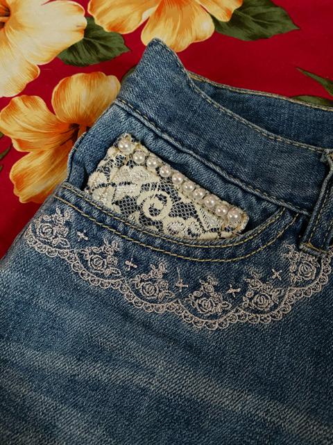 美品☆アクシーズファム☆ショートデニムパンツ☆レース&パール < ブランド  美品☆アクシーズファム☆ショートデニムパンツ☆レース&パール < ブランドの