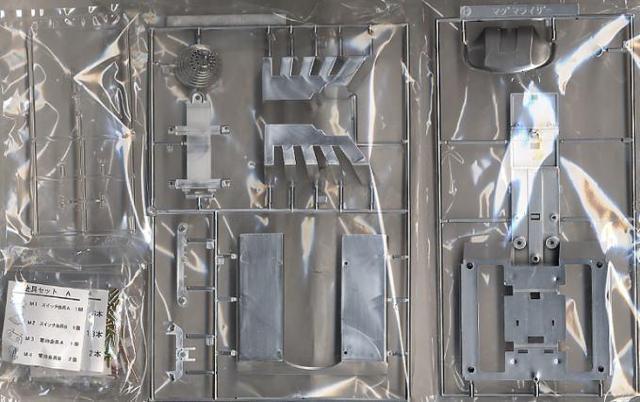 tW~@mXP[vf@}O}CU[@g  zr[ 