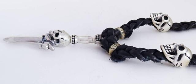 バターナイフダガースカルネックレス シルバー925 スカル & バターナイフ ダガー チョーカー ネックレス レザー革 新品未使用 < 男性アクセサリー/時計 バターナイフダガースカルネックレス シルバー925 スカル & バターナイフ ダガー チョーカー ネックレス レザー革 新品未使用 < 男性アクセサリー/時計の