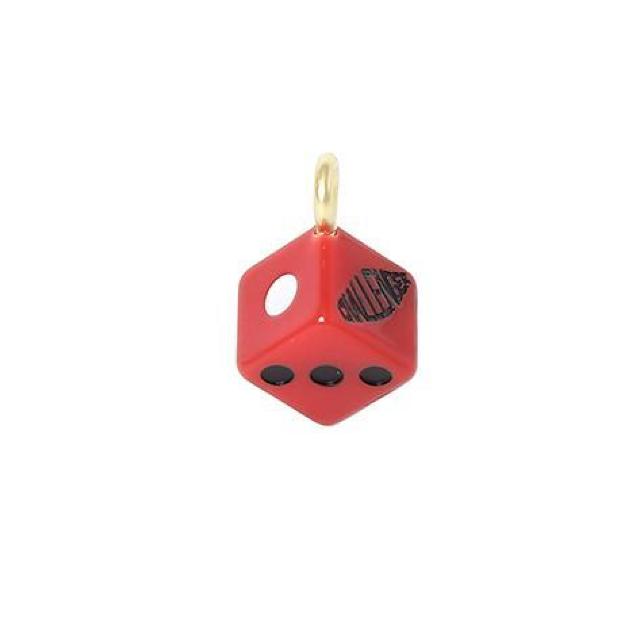 新品 CHALLENGER チャレンジャー DICE PENDANT TOP 赤 ダイス ペンダントトップ サイコロ < 男性アクセサリー/時計  新品 CHALLENGER チャレンジャー DICE PENDANT TOP 赤 ダイス ペンダントトップ サイコロ < 男性アクセサリー/時計の
