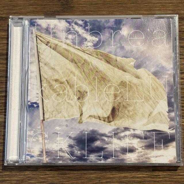 ybNCtzUnbreakable   CD/DVD/rfI 