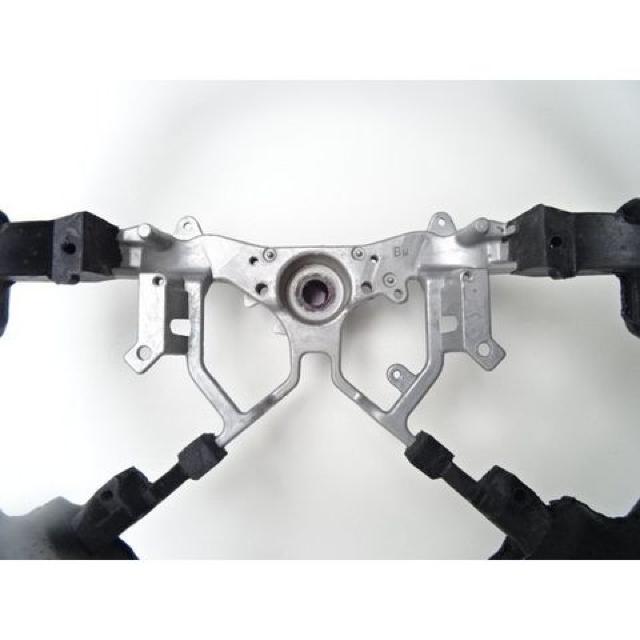 トヨタ 黒木目ブラックウッドステアリングハンドル ハイエース 200系 4型 ガングリップ < 自動車/バイク トヨタ 黒木目ブラックウッドステアリングハンドル ハイエース 200系 4型 ガングリップ < 自動車/バイク