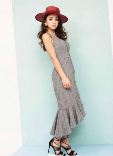 eimyistoiretg{^MKs[X`FbNtA  t@bV 