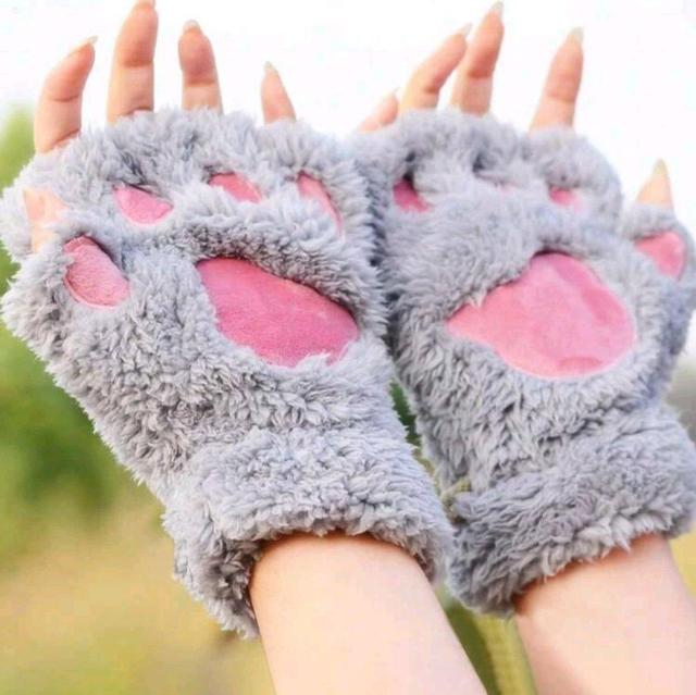 新品★にゃんこ肉球指出し手袋/グレー < 女性ファッション  新品★にゃんこ肉球指出し手袋/グレー < 女性ファッションの