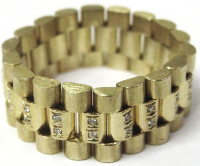 美品18K 750 18金 ダイヤ36ヶ入サイズ#22〜22.5 2コマ外せます < 女性アクセサリー/時計  美品18K 750 18金 ダイヤ36ヶ入サイズ#22〜22.5 2コマ外せます  < 女性アクセサリー/時計の