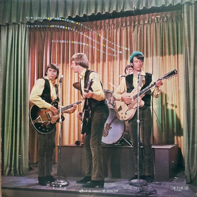 L[Y GOLDENN ALBUMS  CD/DVD/rfI 