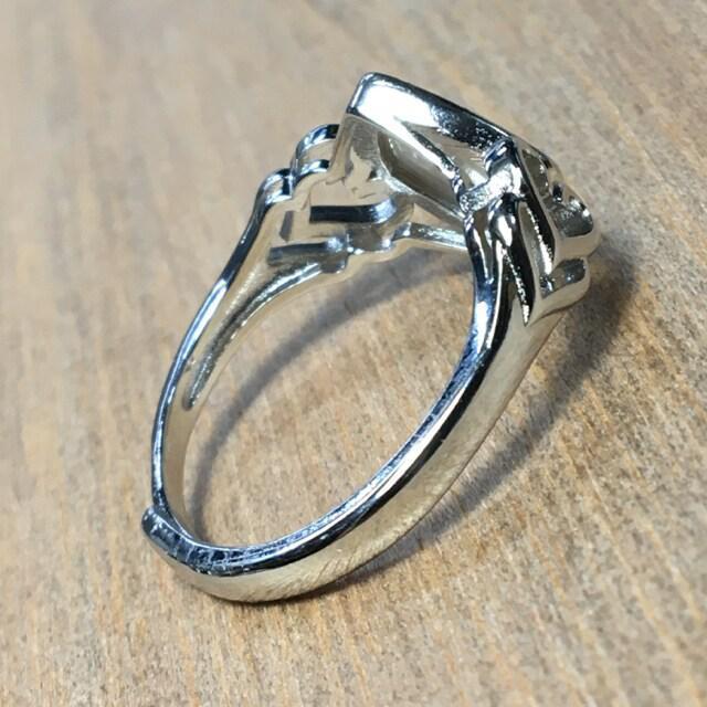 《No.R125》お買い得 シェルring フリーサイズ 真鍮 < 男性アクセサリー/時計  《No.R125》お買い得 シェルring フリーサイズ 真鍮 < 男性アクセサリー/時計の