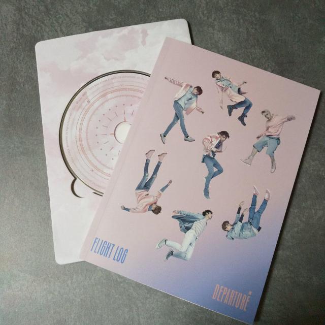 GOT7★CD2点★Mad: Mini Album (Vertical Version) 中古品 JB/Jr./マーク K-POP < タレントグッズ  GOT7★CD2点★Mad: Mini Album (Vertical Version) 中古品 JB/Jr./マーク K-POP < タレントグッズの