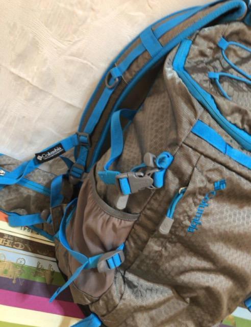 ★30分間特価★海外旅行特価極美品大容量Columbia バークマウンテンバックパック旅行登山避難普段用大活躍ブルーグレー収納充実 < 男性ファッション  ★30分間特価★海外旅行特価極美品大容量Columbia バークマウンテンバックパック旅行登山避難普段用大活躍ブルーグレー収納充実 < 男性ファッションの