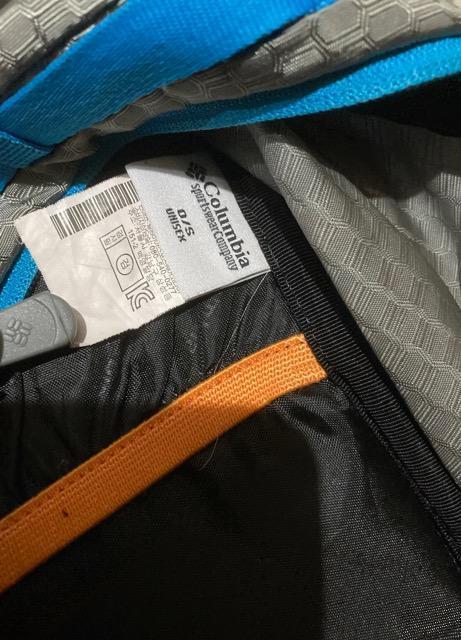 ★30分間特価★海外旅行特価極美品大容量Columbia バークマウンテンバックパック旅行登山避難普段用大活躍ブルーグレー収納充実 < 男性ファッション  ★30分間特価★海外旅行特価極美品大容量Columbia バークマウンテンバックパック旅行登山避難普段用大活躍ブルーグレー収納充実 < 男性ファッションの