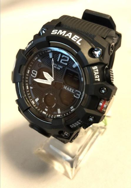 SMAEL 8008 スポーツウォッチ(ブラック) < 男性アクセサリー/時計  SMAEL 8008 スポーツウォッチ(ブラック) < 男性アクセサリー/時計の