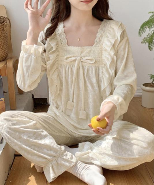 送料無料 新品 ベロア調パジャマ レディース部屋着セット < 女性ファッション  送料無料 新品 ベロア調パジャマ レディース部屋着セット < 女性ファッションの