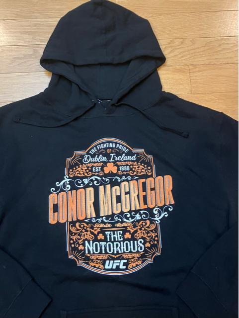 INDEPENDENT UFC 総合格闘技 大きいsize2XL位プルオーバー黒 < 男性ファッション  INDEPENDENT UFC 総合格闘技 大きいsize2XL位プルオーバー黒 < 男性ファッションの