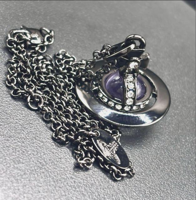 Vivienne Westwood タイニーオーブ ネックレス ブラック パープルカラー < ブランド  Vivienne Westwood タイニーオーブ ネックレス ブラック パープルカラー  < ブランドの