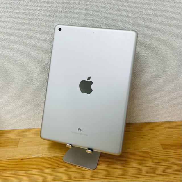 A 100% iPad 6 第6世代 32 GB Wi-Fi シルバー 本体 < PC本体/周辺機器  A 100% iPad 6 第6世代 32 GB Wi-Fi シルバー 本体 < PC本体/周辺機器の