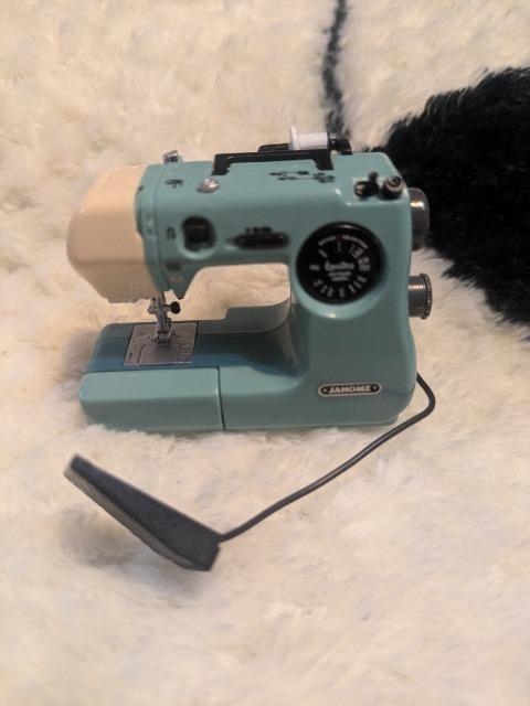 ケンエレファント ミニチュア ミシン ガチャガチャ < ホビー ケンエレファント ミニチュア ミシン ガチャガチャ < ホビーの