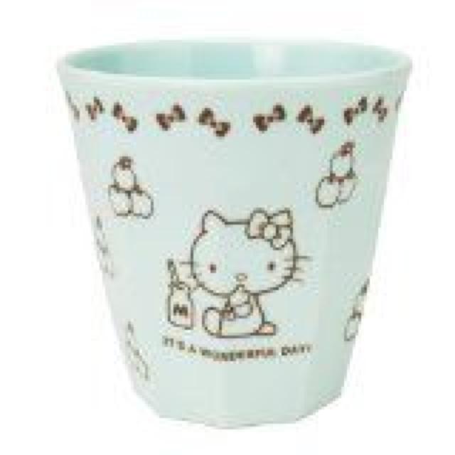 《New》キティちゃん★軽くて割れにくい…ぞう(象)デザイン*メラミンコップ < インテリア/ライフ  《New》キティちゃん★軽くて割れにくい…ぞう(象)デザイン*メラミンコップ < インテリア/ライフの