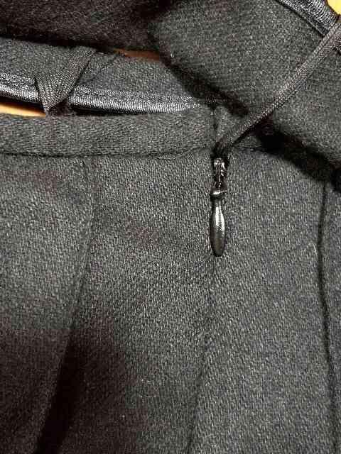 ◆紐リボン付◆バイカラープリーツスカート◆ < 女性ファッション ◆紐リボン付◆バイカラープリーツスカート◆ < 女性ファッションの