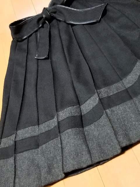 ◆紐リボン付◆バイカラープリーツスカート◆ < 女性ファッション ◆紐リボン付◆バイカラープリーツスカート◆ < 女性ファッションの