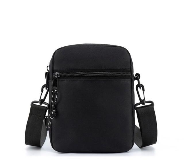 【ブラック&グレー&ブルー】メンズ レディース兼用 ショルダーバッグ 旅行用 クロスボディバッグ メッセンジャーバッグ < 男性ファッション  【ブラック&グレー&ブルー】メンズ レディース兼用 ショルダーバッグ 旅行用 クロスボディバッグ メッセンジャーバッグ < 男性ファッションの