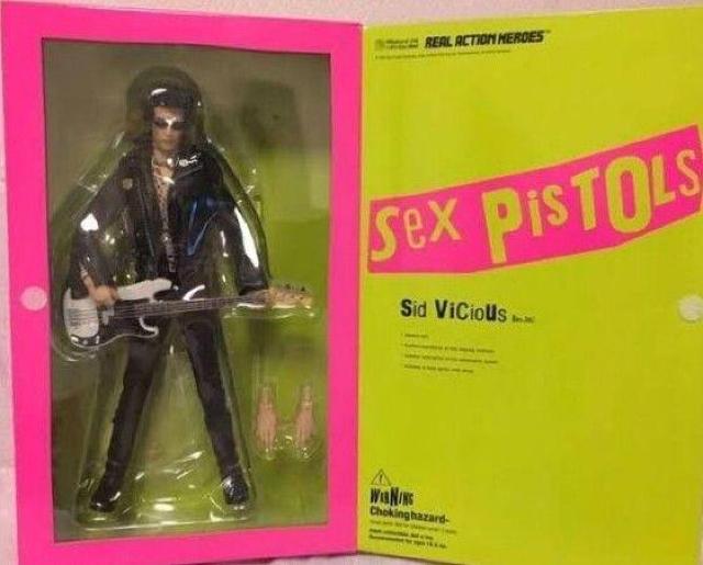 RAH シド・ビシャス セックスピストルズ 1/6ドール●新品未開封美品 長期保管品 < タレントグッズ RAH シド・ビシャス セックスピストルズ 1/6ドール●新品未開封美品 長期保管品 < タレントグッズの