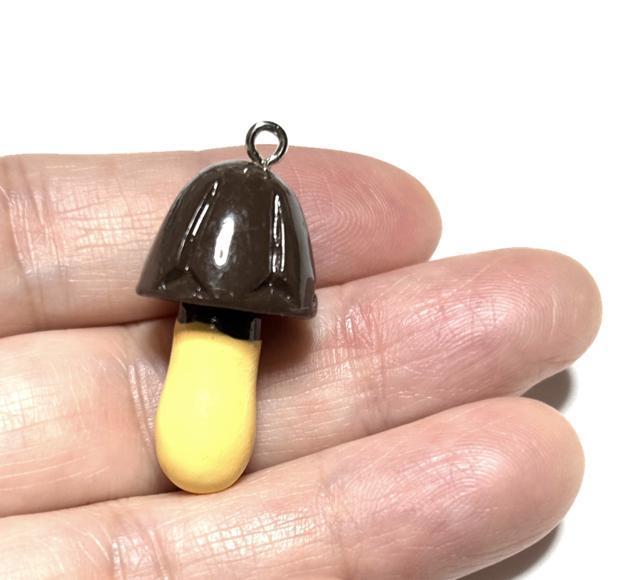 690 少し大きめのキノコの山 1個 きのこ お菓子 樹脂パーツ アクセサリーチャーム サンプル 食品 おやつ < ペット/手芸/園芸 690 少し大きめのキノコの山 1個 きのこ お菓子 樹脂パーツ アクセサリーチャーム サンプル 食品 おやつ < ペット/手芸/園芸の