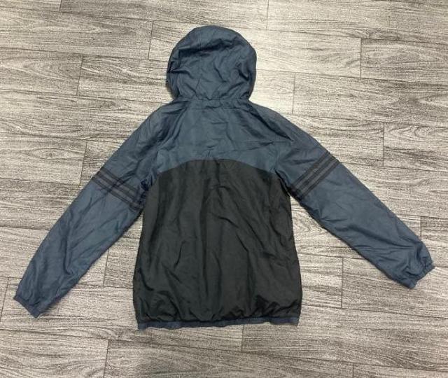 アディダス パーカー ジャケット グレー×ブラック レディース サイズS < ブランド アディダス パーカー ジャケット グレー×ブラック レディース サイズS < ブランドの