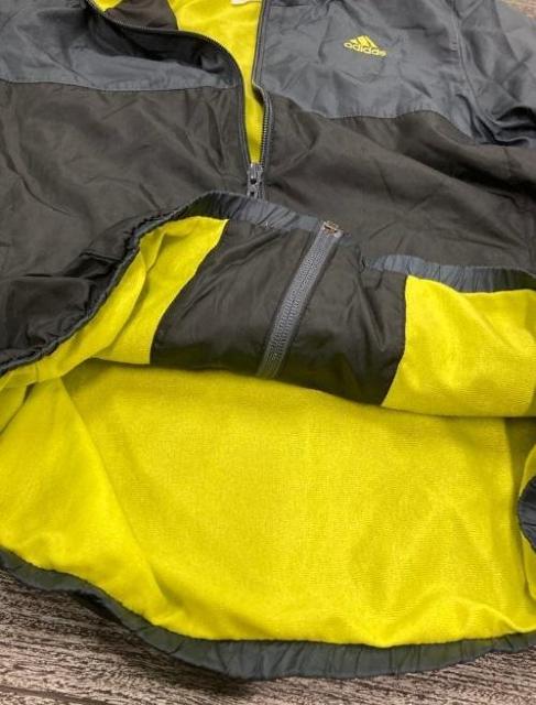 アディダス パーカー ジャケット グレー×ブラック レディース サイズS < ブランド アディダス パーカー ジャケット グレー×ブラック レディース サイズS < ブランドの