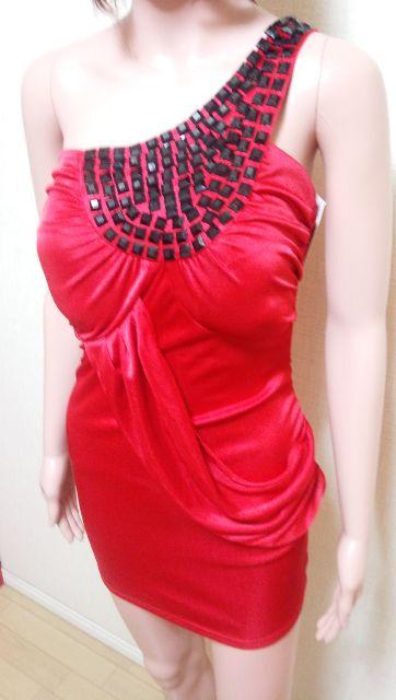 新品タグ付☆イチオク☆眩しい光沢レッドの黒ビジュ盛りAミニドレスD161☆3点で即落 < 女性ファッション  新品タグ付☆イチオク☆眩しい光沢レッドの黒ビジュ盛りAミニドレスD161☆3点で即落 < 女性ファッションの