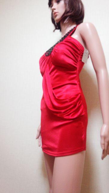 新品タグ付☆イチオク☆眩しい光沢レッドの黒ビジュ盛りAミニドレスD161☆3点で即落 < 女性ファッション  新品タグ付☆イチオク☆眩しい光沢レッドの黒ビジュ盛りAミニドレスD161☆3点で即落 < 女性ファッションの