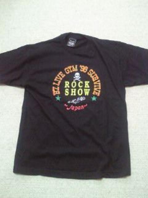 B'z ビーズ ライブ コンサート LIVE ROCK SHOW 限定 Tシャツ ブラック 1998 < タレントグッズ  B'z ビーズ ライブ コンサート LIVE ROCK SHOW 限定 Tシャツ ブラック 1998 < タレントグッズの