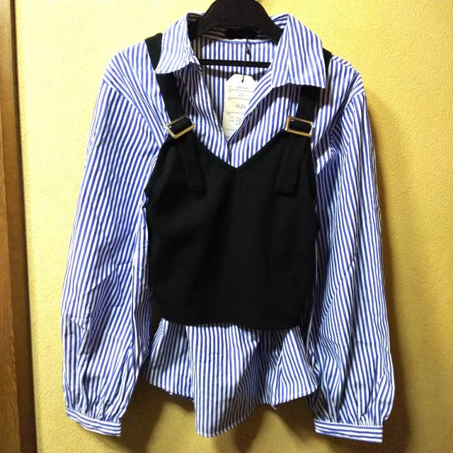 SPINKLE★新品★ビスチェ付ストライプシャツ/M < 女性ファッション  SPINKLE★新品★ビスチェ付ストライプシャツ/M  < 女性ファッションの
