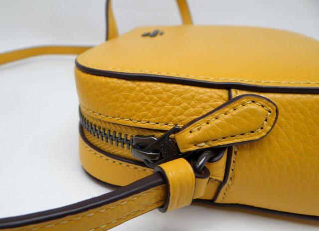 COACH コーチ 87734 レザー カメラバッグ ミニショルダーバッグ オークル<美品> < ブランド COACH コーチ 87734 レザー カメラバッグ ミニショルダーバッグ オークル<美品> < ブランドの