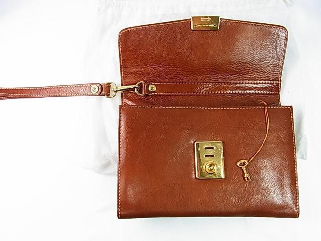 【正規品・美品】Pierre Cardin ピエールカルダン レザーセカンドバッグ(キー・カードポケット付き) < ブランド 【正規品・美品】Pierre Cardin ピエールカルダン レザーセカンドバッグ(キー・カードポケット付き) < ブランドの