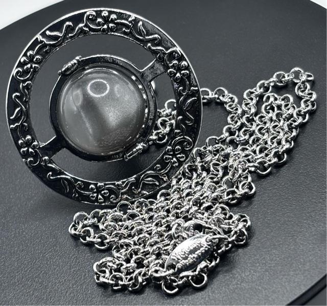 Vivienne Westwood ヴィヴィアン  スモールオーブネックレス < ブランド  Vivienne Westwood ヴィヴィアン  スモールオーブネックレス < ブランドの