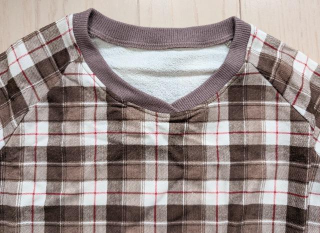 160★GITA★チェック柄カットソーワンピース★新品★送料無料 < キッズ/ベビー  160★GITA★チェック柄カットソーワンピース★新品★送料無料 < キッズ/ベビーの