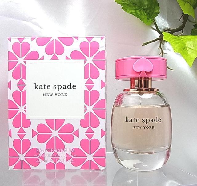500円スタ【正規品 日本語表記有】ケイト・スペード オードパルファム 40ml 残8割程度 箱有 法定表記有 < ブランド 500円スタ【正規品 日本語表記有】ケイト・スペード オードパルファム 40ml 残8割程度 箱有 法定表記有 < ブランドの