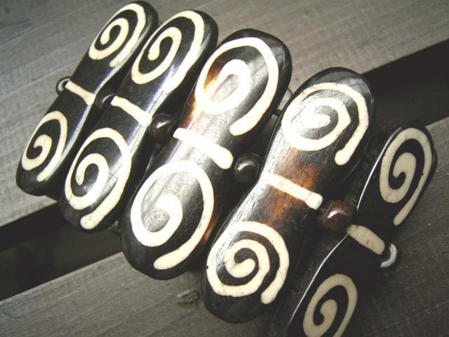 バッファローボーンブレスレット*11 アジアン < 女性アクセサリー/時計 バッファローボーンブレスレット*11 アジアン < 女性アクセサリー/時計の